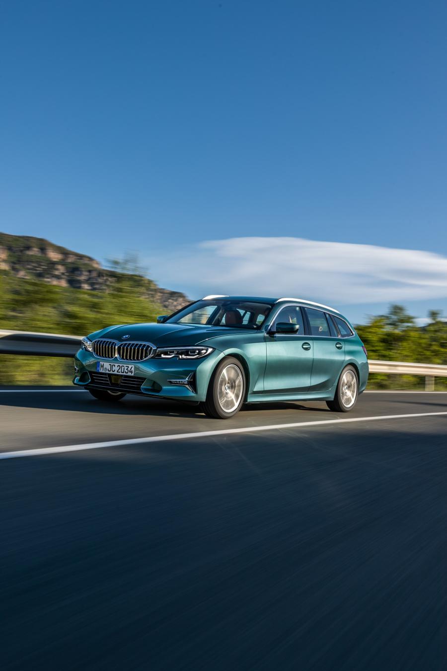  BMW 330d xDrive Touring Luxury Line (G21) 2019 года  (WW) (фото 7 из 45)